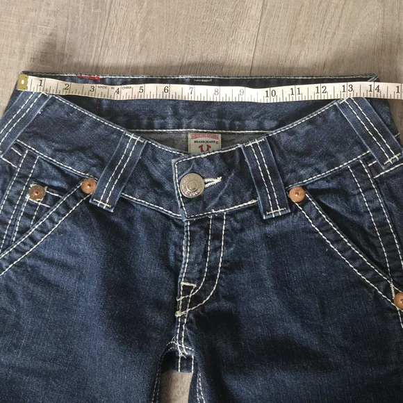 True Religion Y2K Grail Dark Wash Low Rise Denim Capri Pants Size 27 - Picture 10 of 13